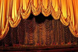Yukarı Toplanır Sahne Perdesi Main Curtain